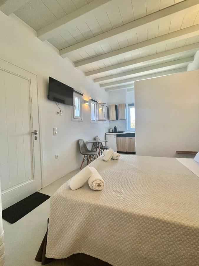 Crystal Suites Mykonos Town Exterior photo