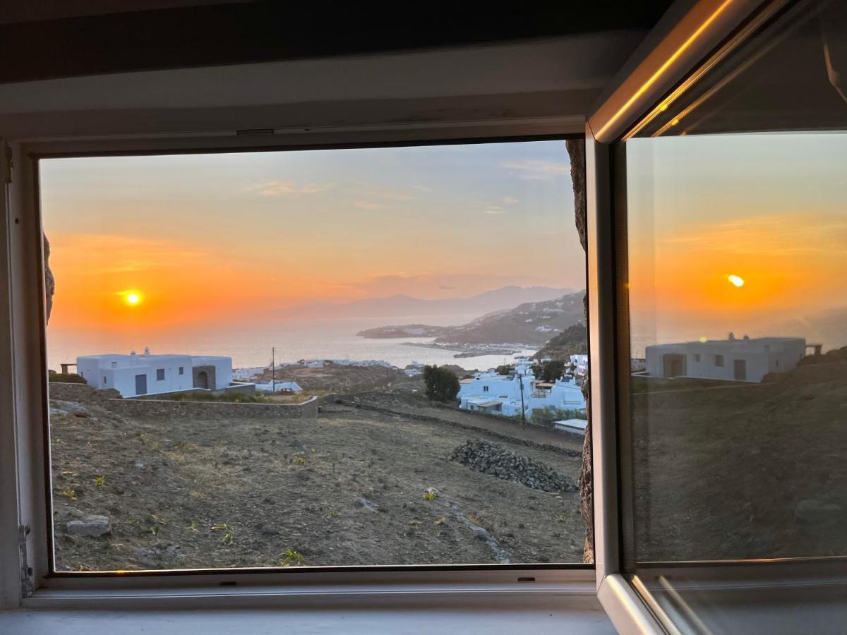 Crystal Suites Mykonos Town Exterior photo
